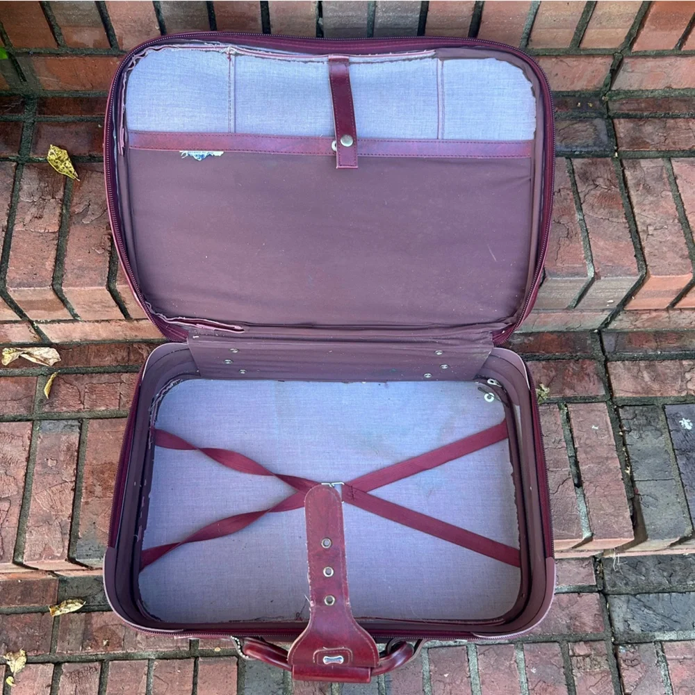 vintage American Tourister suitcase